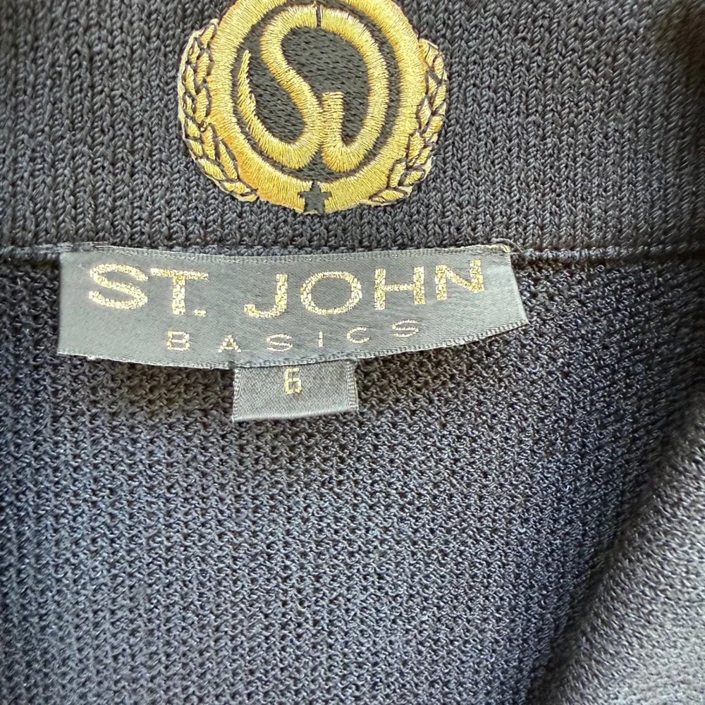 St. John Basics Black Santana Knit Double Breasted Gold Crest Button Blazer 6